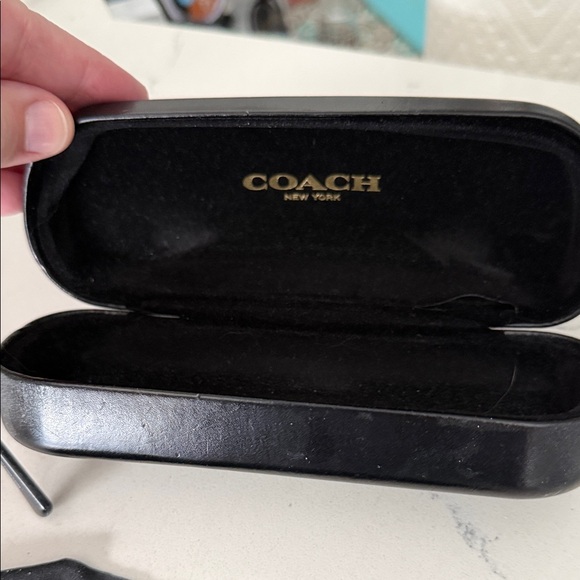 Coach Women’s Brown Sunglasses - Picture 4 of 5